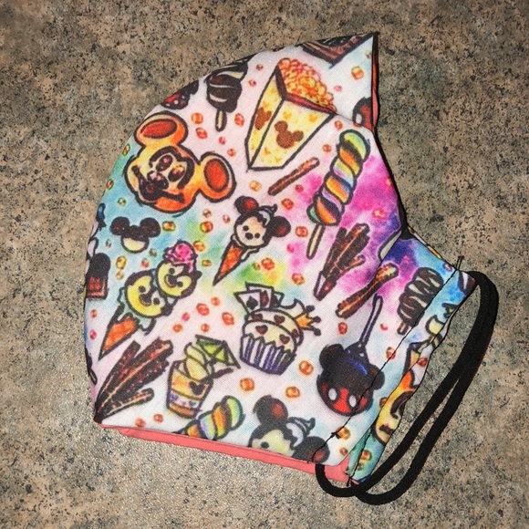 3/15$ Custom Disney snacks print 😷 face-mask - Picture 2 of 5